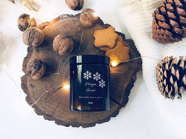 Świąteczna świeca sojowa - Magia Świąt MoKa candles