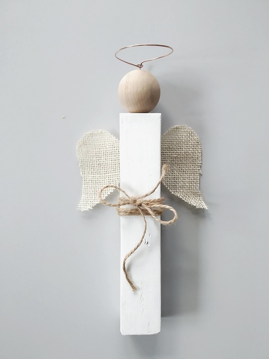 dekoracje świąteczne Anioł drewniany