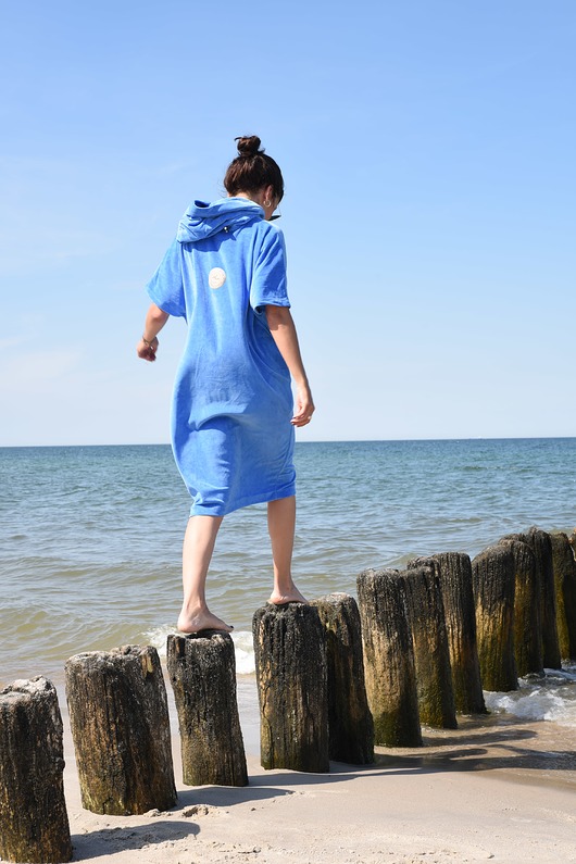 SurfPoncho HugMe made by 7084 HugMe