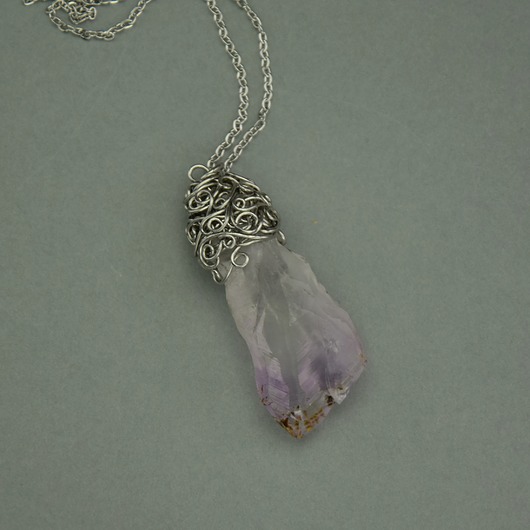 wisiory Wisiorek talizman duży surowy jasny ametyst wire wrapping