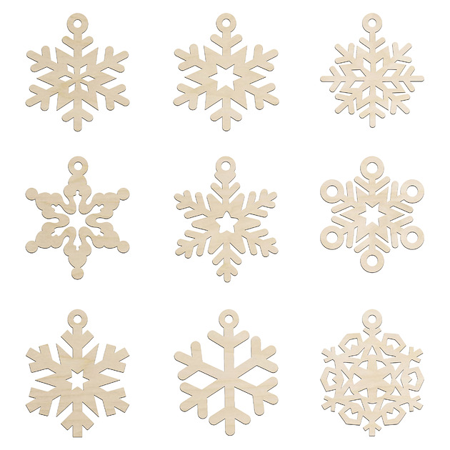 kartki scrapbooking Scrapki Śnieżynki Gwiazdki 5cm MIX 50 Drewniane Zawieszki Ozdoby Świąteczne