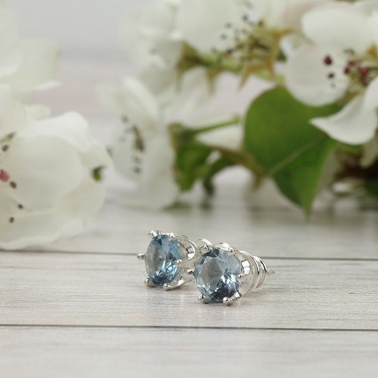 kolczyki srebrne Błękitny spinel w srebrze