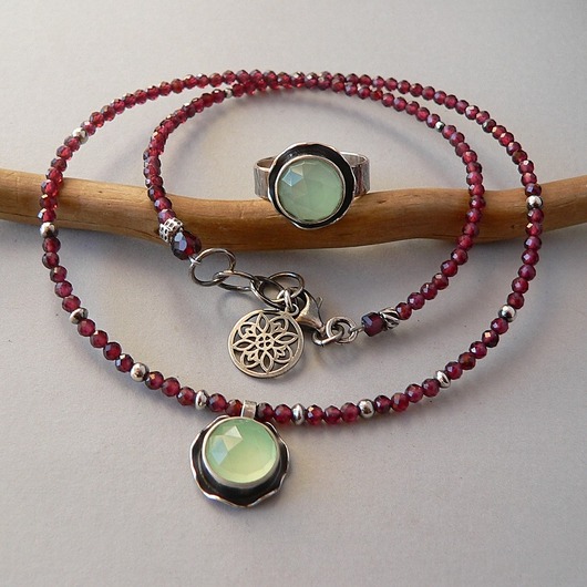 komplet biżuterii -komplet-agaty i granaty-