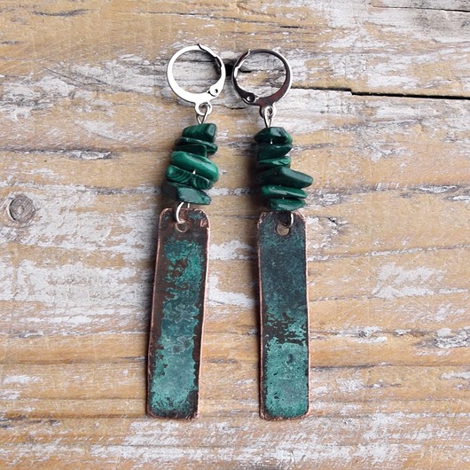 kolczyki z mosiądzu Kolczyki z patynowanej miedzi i malachitu /3/ biżuteria handmade, rękodzieło