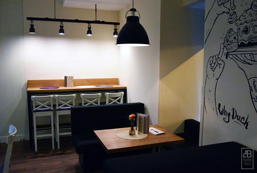 konsola stół barowy od Blaise Blaise Handmade Furniture