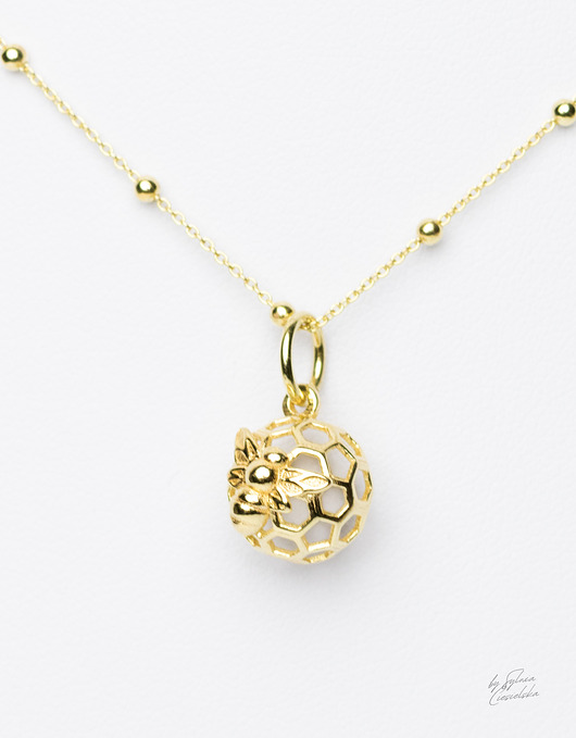 srebrne naszyjniki Pszczoła i miód - kobiecy amulet' pozłacany naszyjnik 14k złotem.