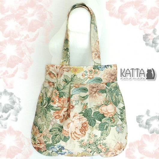 English garden lll Katta