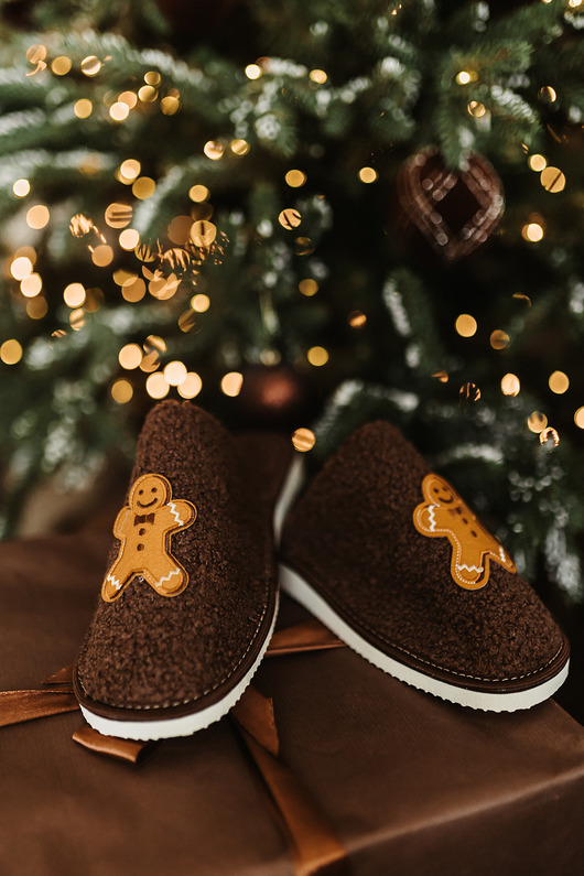 kapcie damskie Świąteczne Kapcie Pierniczkowy Ludek