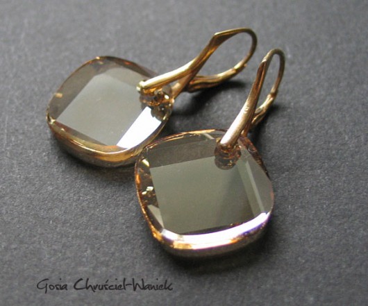 kryształ Swarovski golden shadow Gosia Chruściel-Waniek