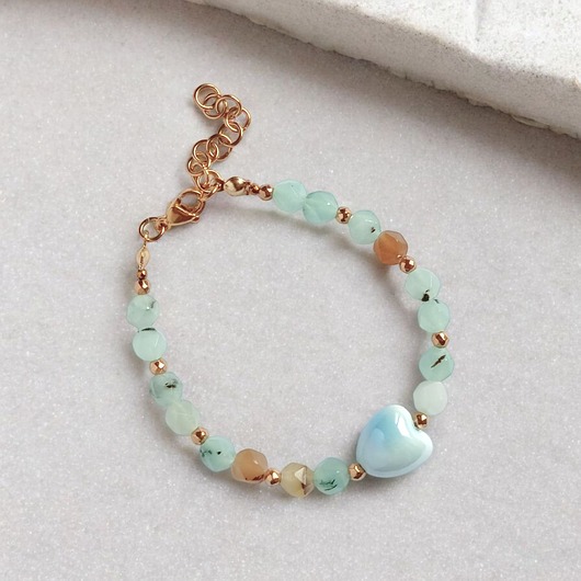 bransoletki z kamieni naturalnych Bransoletka : SPRING collection: JADEIT i ceramiczne serduszko II