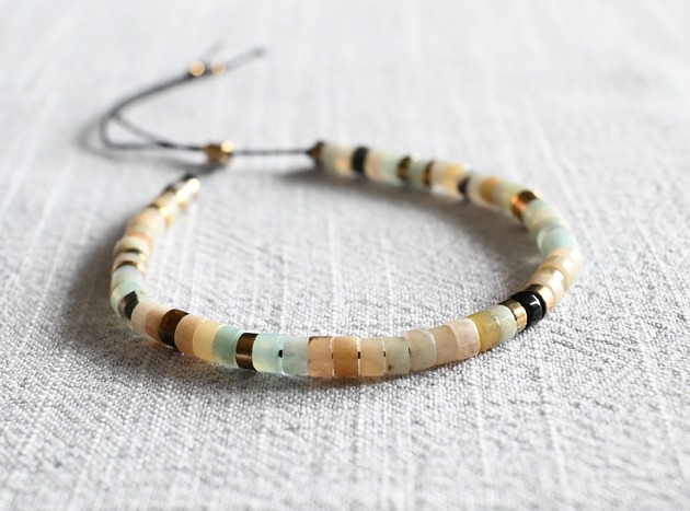 bransoletki z kamieni naturalnych Bransoletka z kamieniami naturalnymi "Cisza": Amazonit z Hematytem