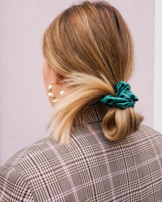 Gumka do włosów EMERALD satynowa Scrunchies Lavender Shop