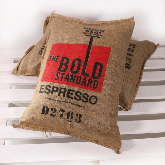 Poducha - Burlap Coffee Bag (03) Maja Gajewska