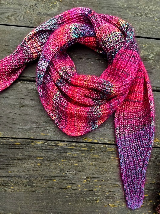 szale damskie Amarantus / chusta z jedwabiem