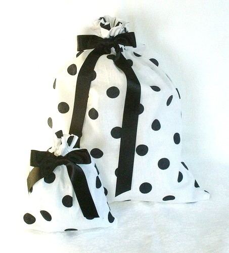Polka dot metka by traczka