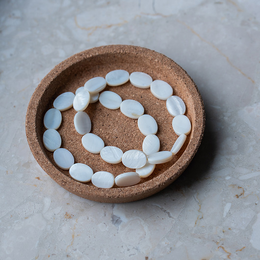 bransoletki ceramiczne Zestaw białych bransoletek z masy perłowej