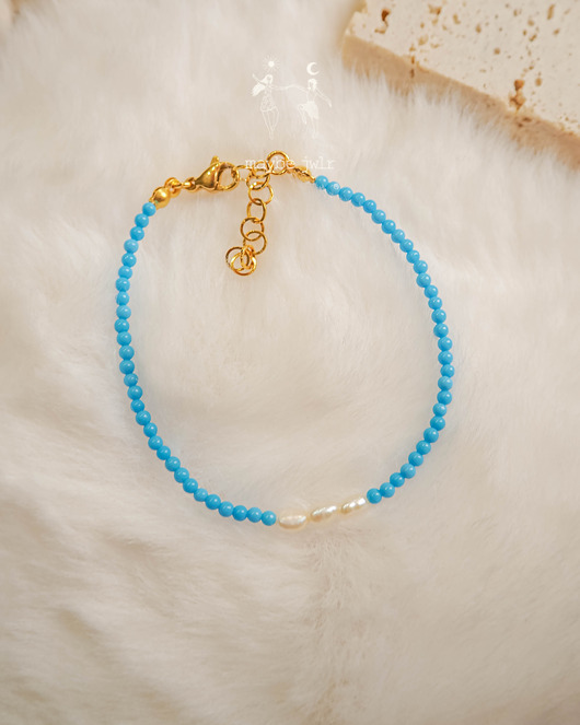 bransoletki z kamieni naturalnych Bransoletka z magnezytu i perełek