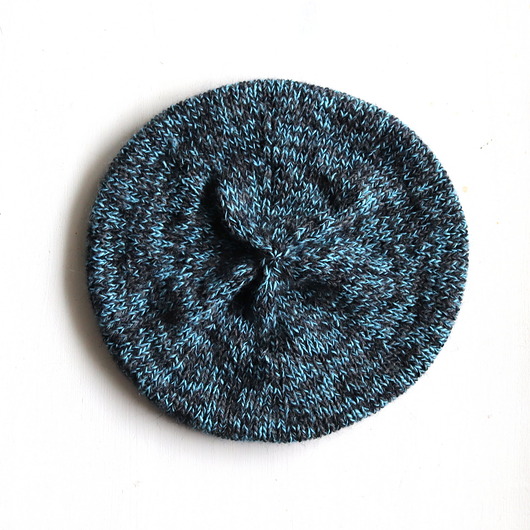 czapki damskie Mela - beret w stylu francuskim