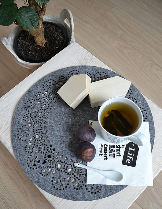 filcowa serwetka Anny felt label