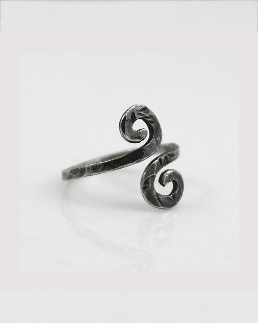 pierścionki srebrne Pierścionek Zawijasy - rozm. XS - srebrny