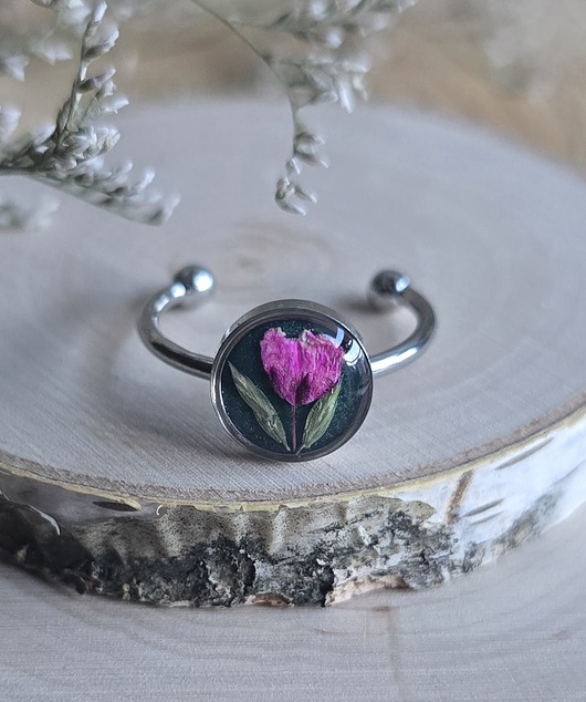 pierścionek z żywicy Pierścionek różowy kwiat prawdziwy żywica dziewczęcy gipsówka