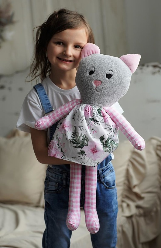 Przytulanka kot w sukience Atelier Malego Designu