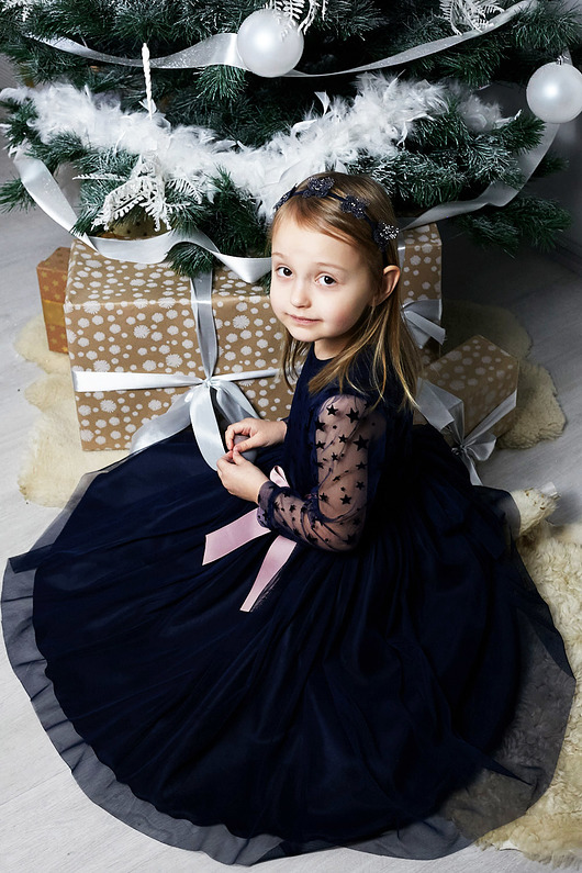 sukienki dla dziewczynki Granatowa sukienka z tiulowym rękawem Malwina