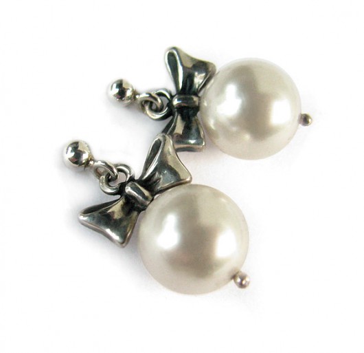 Krótkie kolczyki kryształ Swarovski - Pensjonarka w bieli Marisella