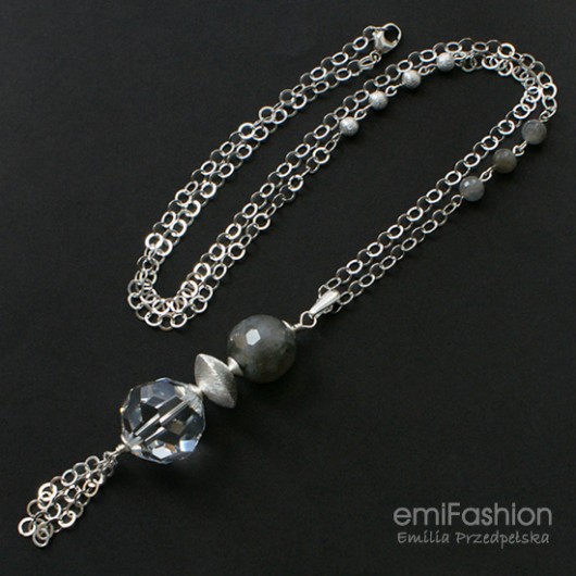 Round Crystal, Labradoryt i satynowe srebro MAREMI Jewelry