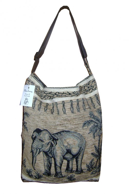 >>Elephant<< Renifereq