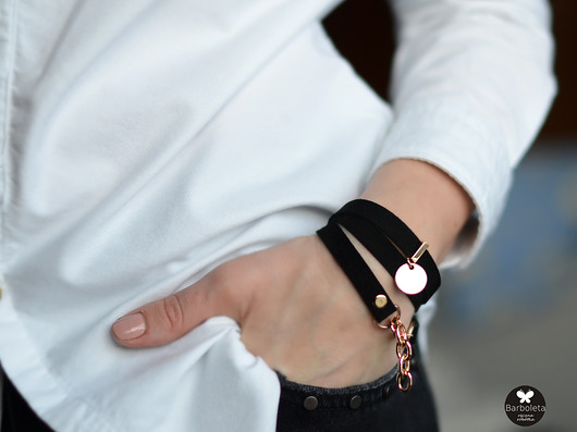 nimphs black gold ring barboleta