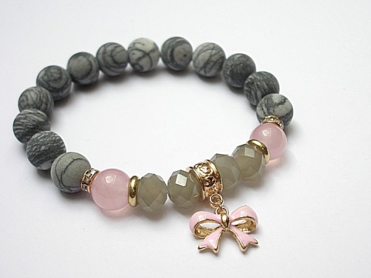 Grey and pink bow /06-2014/ - bransoletka KiKa pracownia
