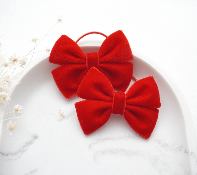 ozdoby do włosów dla dzieci Gumki do włosów świąteczne kokardki czerwone WELUROWE SW08
