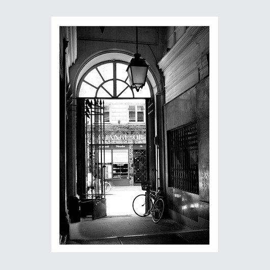 Plakat – Paryż – uliczka w dzielnicy Marais Poster Gallery Wall