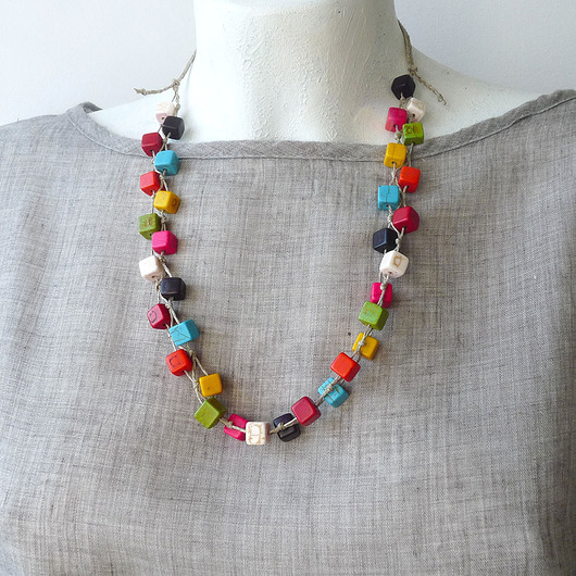 naszyjniki - inne Kolorowy naszyjnik Cube