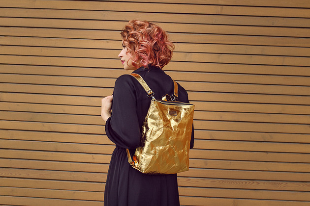 Plecak z papieru[złoty połysk]gold BACKPACK RYCZKA studio kreatywne