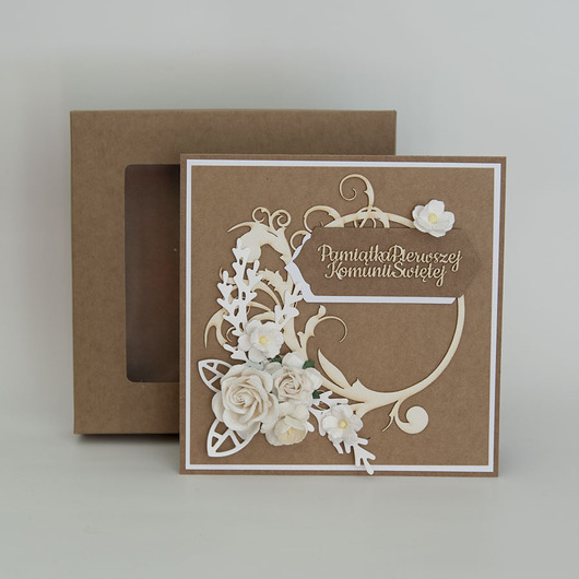 kartki na komunię Pamiątka Pierwszej Komunii w pudełku
