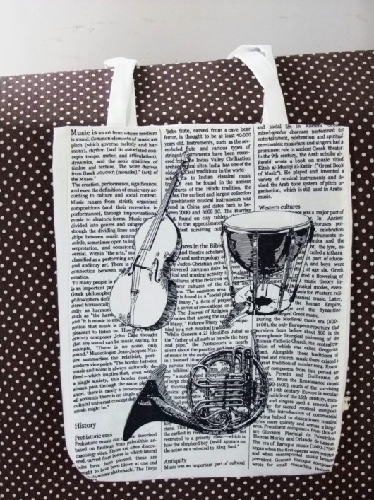 Torba na ramię z motywem muzycznym tukafka