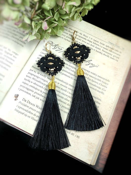 kolczyki soutache Aztec Czarne Chwosty kolczyki sutasz