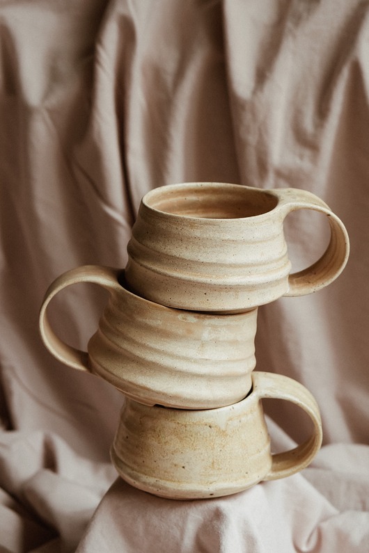 kubki Ceramiczny, ręcznie robiony kubeczek WOLNIEJ śmietanka 300ml