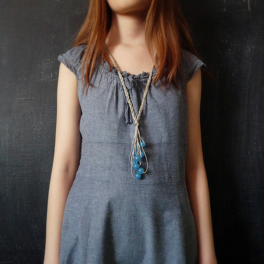 wisiory Groszki Stalowoniebieski naszyjnik z warkoczem