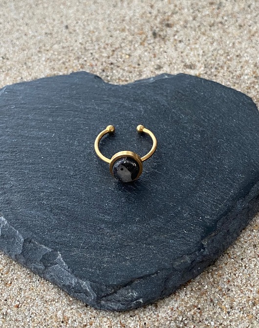 pierścionki - różne Pierścionek regulowany czarno-szare z drobinkami