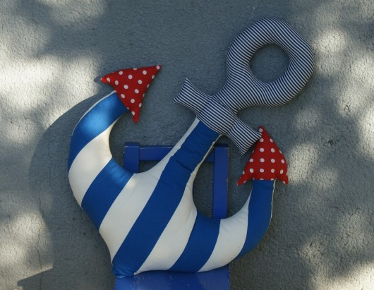 poduszki do pokoju dziecka Poduszka KOTWICA niebeska