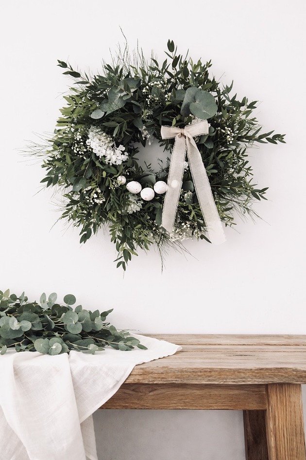 wianki Wianek zieleń + gipsówka + hortensja