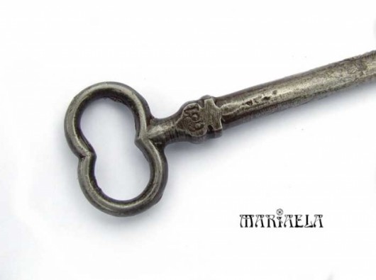 KLUCZ vintage  MARIAELA