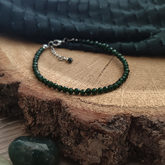 bransoletki z kamieni naturalnych Bransoletka ze szmaragdem Nilu - Rainforest V