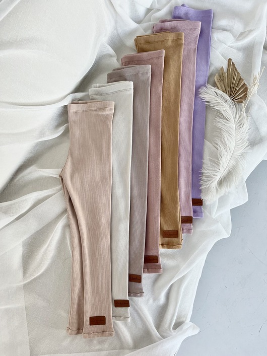 legginsy i getry dla dziewczynki Legginsy z dzianiny prążkowanej premium