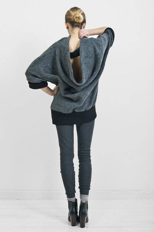 01Z/11 BLUZA studiobaba