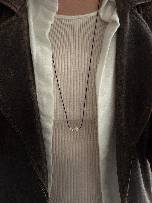 wisiory Naszyjnik jedwabny perły