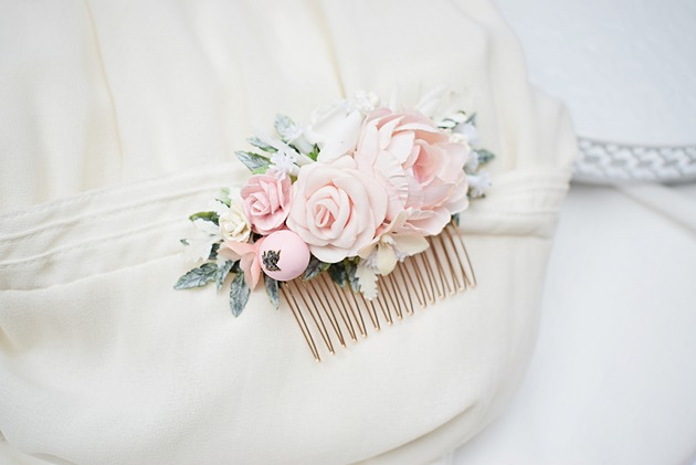 ozdoby do włosów dla dzieci Grzebyk z kwiatami, ślub ,komunia